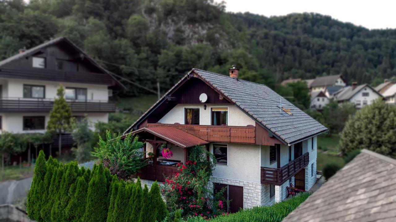 Alp House Hotel Bohinjska Bela Exterior foto